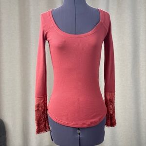 Terracotta Henley with lace cuff detail